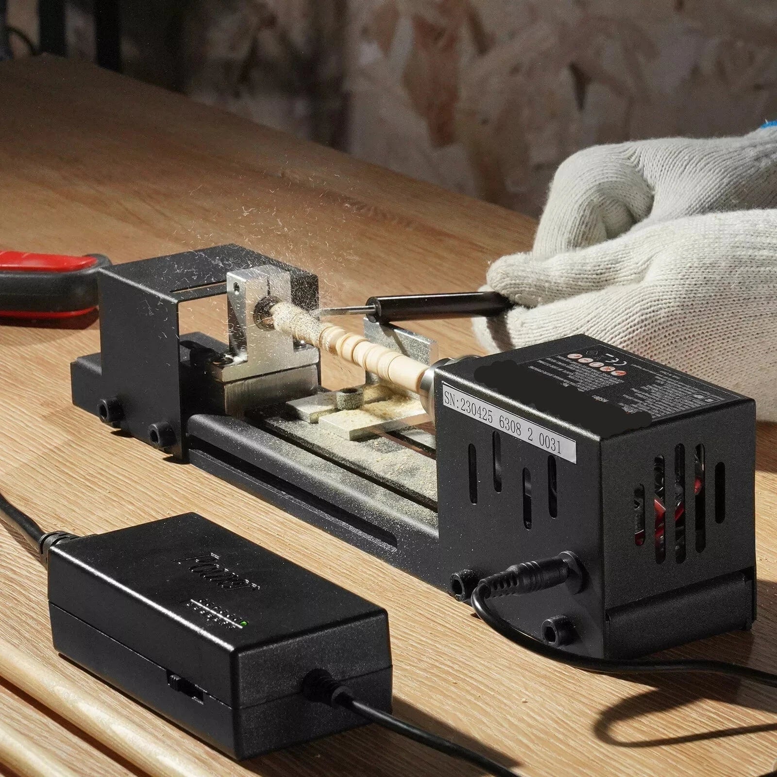 Mini Wood Lathe Machine - Merchandise Plug